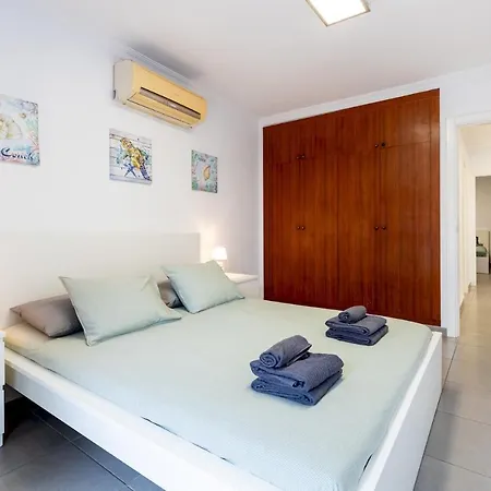 Cristianos Center Vi * Los Cristianos (Tenerife)